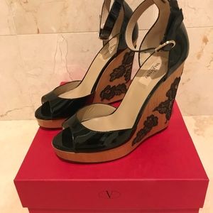 Valentino black patent wedge with lace appliqué